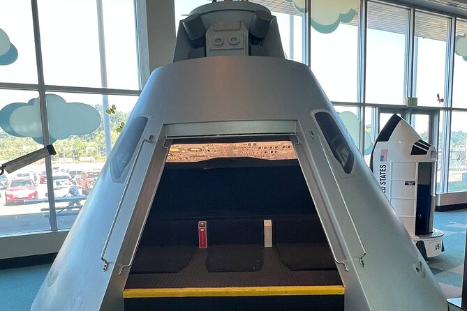 2 Day Washington State Tour in Mt Rainier and Seattle Highlights - Three hours with aircraft and space at the Museum of Flight