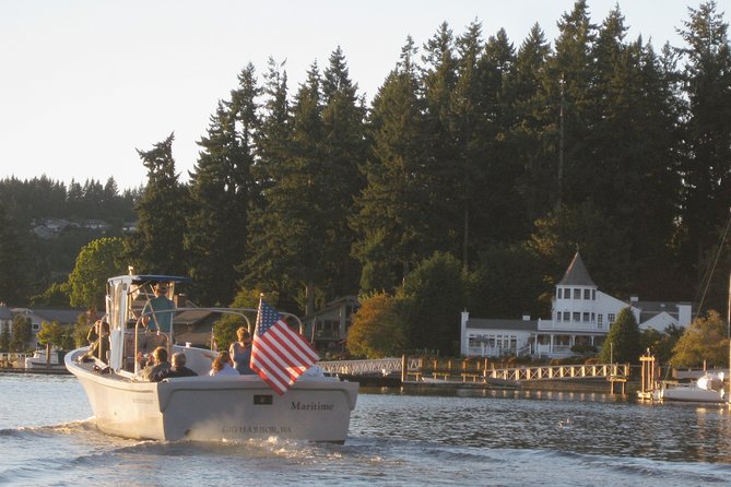 2 Hour Guided Boat Tour in Gig Harbor and Narrows Bridges - Mt. Rainier from the water