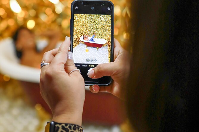 All Day VIP Pass to Original Selfie Museum Seattle - What the Original Selfie Museum Seattle experience is really like