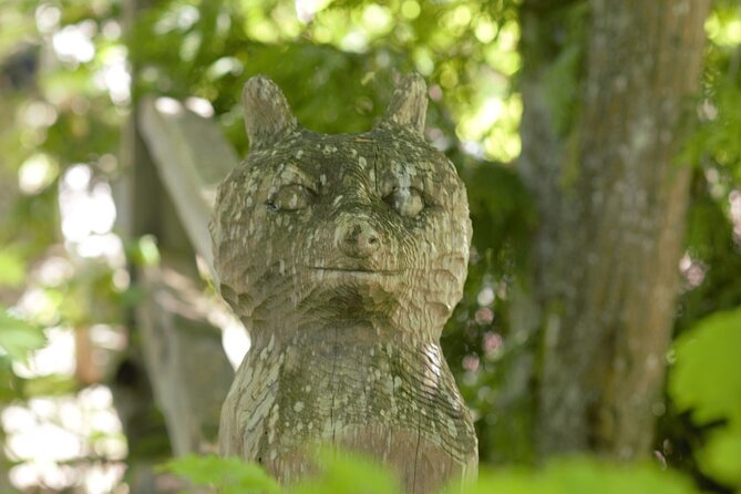 Bainbridge Island Discovery and Wine Tour - Meeting Pia the Peacekeeper Troll