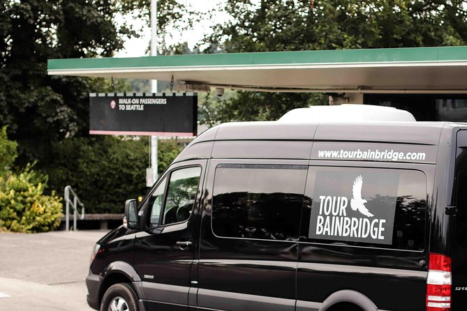 Bainbridge Island - Troll Treasures & Wine Wonders - Meeting Pia the Peacekeeper Troll