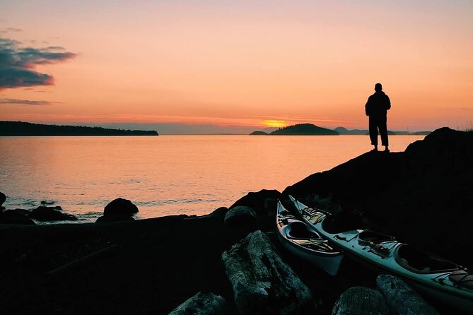 Bioluminescence Kayak Tour in the San Juan Islands - Launching from Friday Harbor at sunset