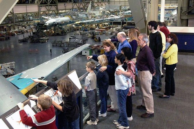 Boeing Factory Tour with Guided Transport from Seattle - Who will enjoy this Boeing tour most?