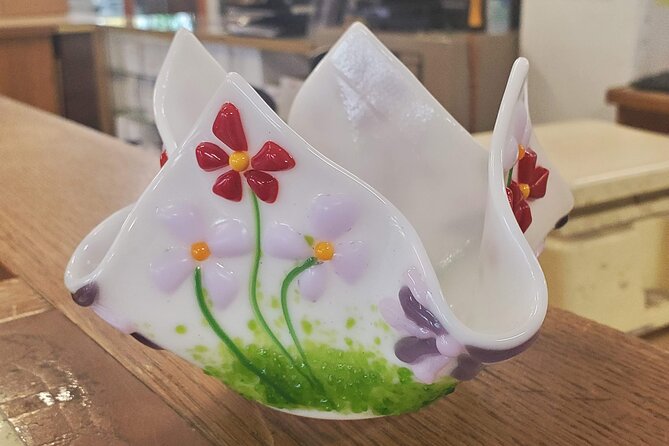 Break It and Make It: A Glass Fusing Session in Everett - Why the firing delay changes the experience