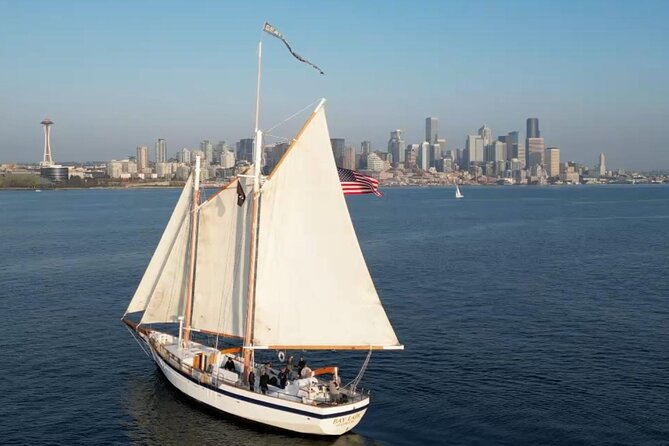 Brunch Cruise with Buffet in Washington - What the two-hour route actually offers