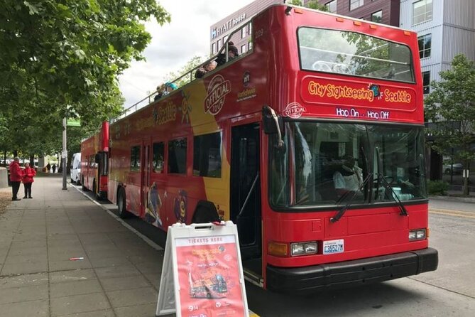 City Sightseeing Seattle HOHO Bus Tour + Bookable Extras - Key points to know before boarding
