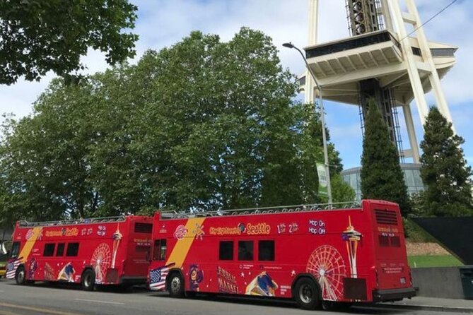 City Sightseeing Seattle HOHO Bus Tour + Bookable Extras - Pike Place Market and the original Starbucks