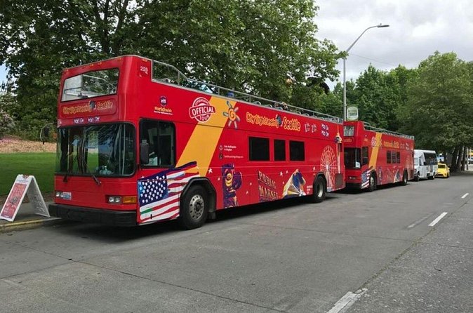 City Sightseeing Seattle HOHO Bus Tour + Bookable Extras - The Arnocular app adds useful context