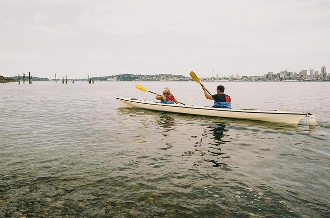 Elliott Bay Sea Kayak Tour - Small groups make the instruction easier