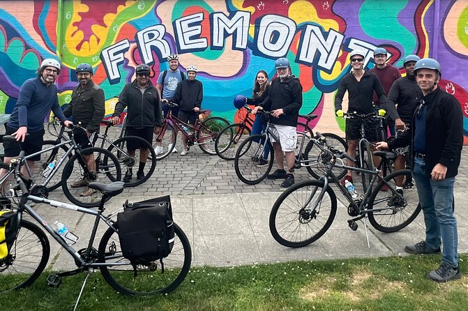 Emerald City Bicycle Tour - Olympic Sculpture Park and the climb toward Queen Anne