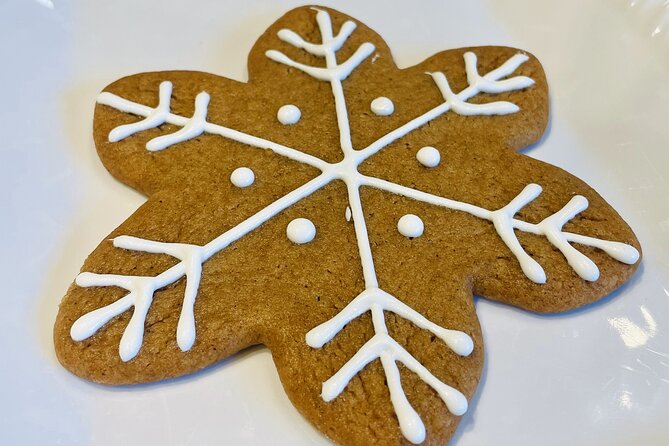 Festive Flavors of Pike Place Market Holiday Food Tour - A holiday tasting route through Pike Place Market