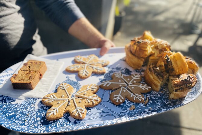 Festive Flavors of Pike Place Market Holiday Food Tour - Walking, weather, and comfort