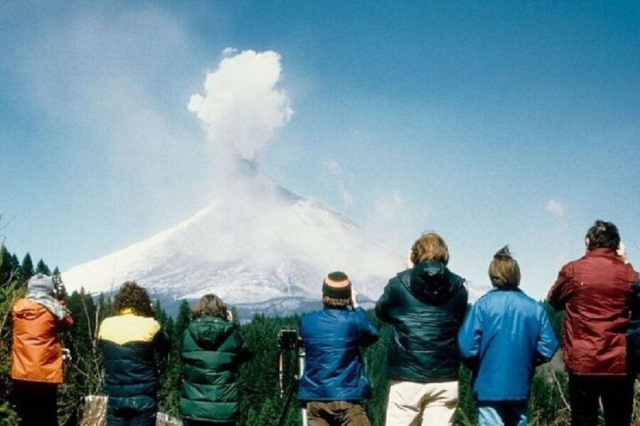From Seattle: Mt Saint Helen Tour - Key points about the Mount St. Helens day trip