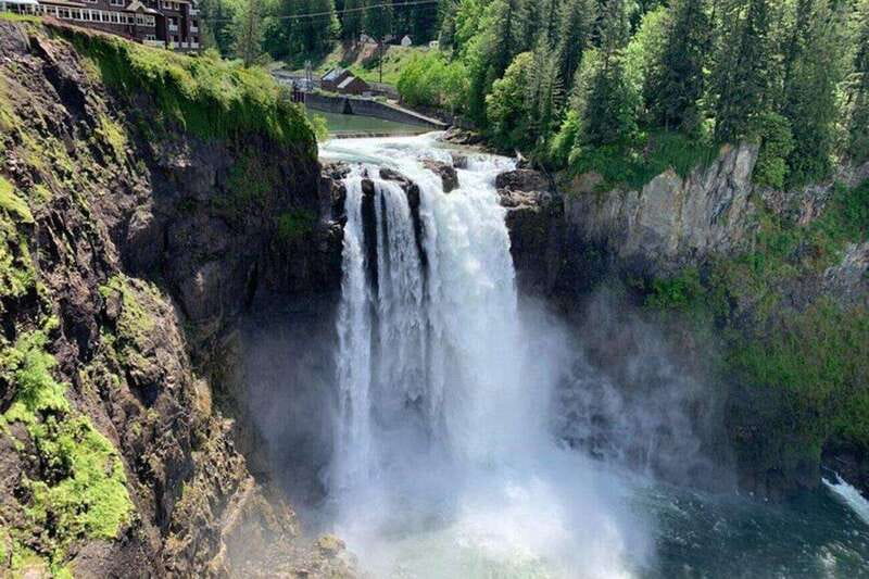From Seattle: Pacific Northwest Waterfalls & Hiking Tour - Key points to know before booking