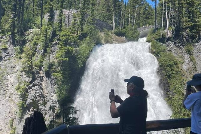 Full-Day Mt Rainier National Park Private Tour in SUV - What the $685 price really buys