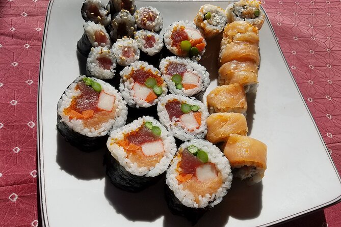 Hands on Sushi Rolls class - A Seattle sushi class with real work at the counter