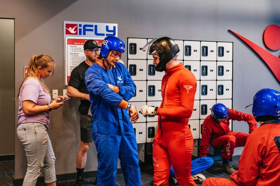 iFLY Seattle First Time Flyer Experience - Key points to know before booking