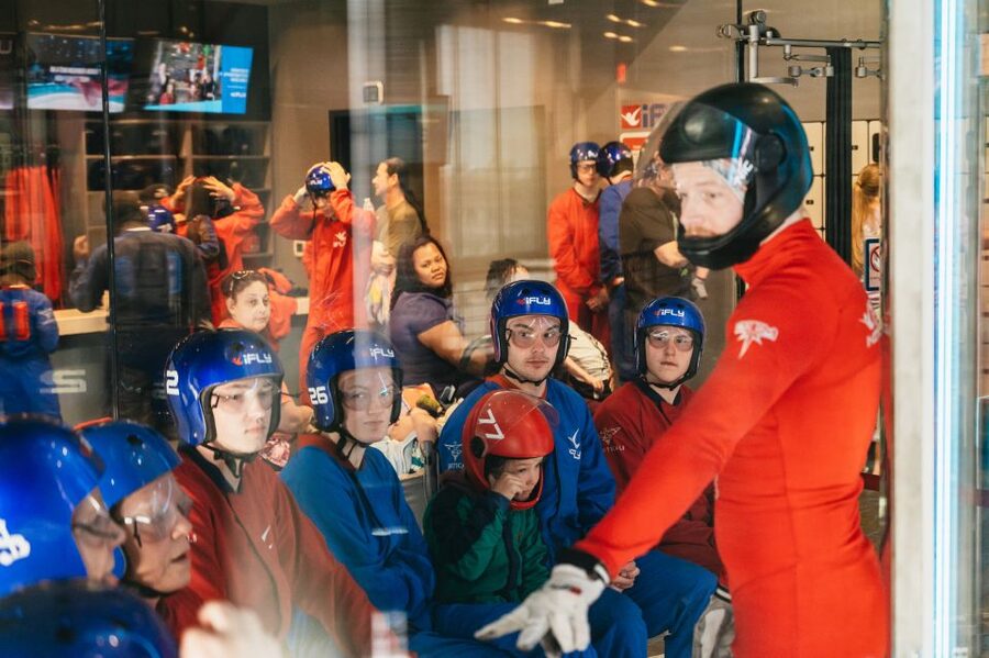 iFLY Seattle First Time Flyer Experience - How iFLY Seattle compares with an outdoor jump