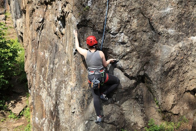 Intro to Outdoor Rock climbing - Key points to know before you book