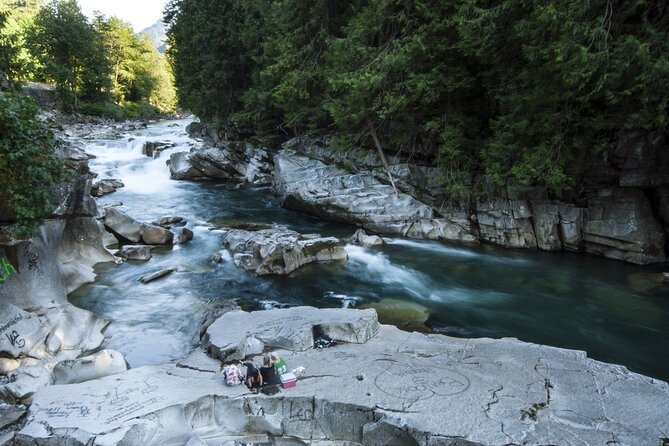 Leavenworth and North Cascades Sightseeing Tour - Snoqualmie Falls closes the day with a powerful view