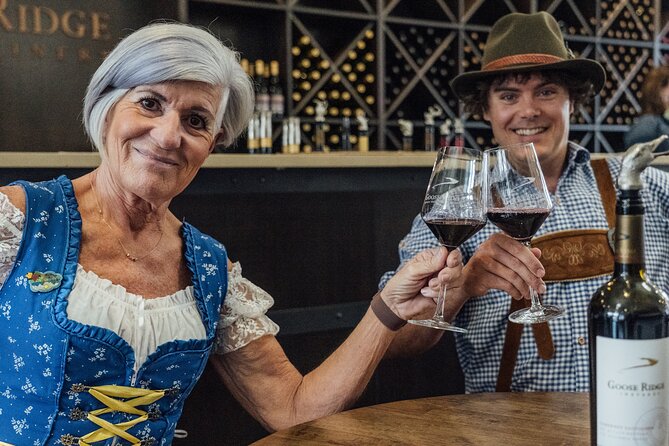 Leavenworth Sip & Stroll A Historical Wine Tour - Forty-five minutes of Leavenworth history
