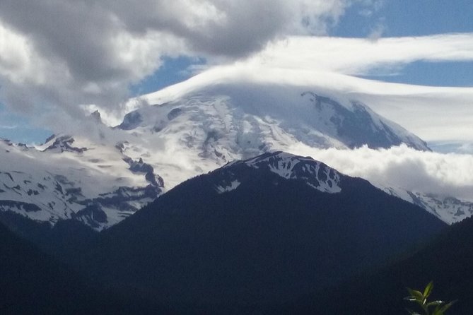 Mt Rainier Private Tour Experience in SUV - A five-hour visit inside Mount Rainier National Park
