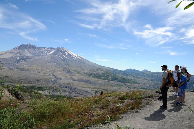 Mt. St. Helens National Monument from Seattle: All-Inclusive Small-Group Tour - Silver Lake Visitor Center: a useful pause