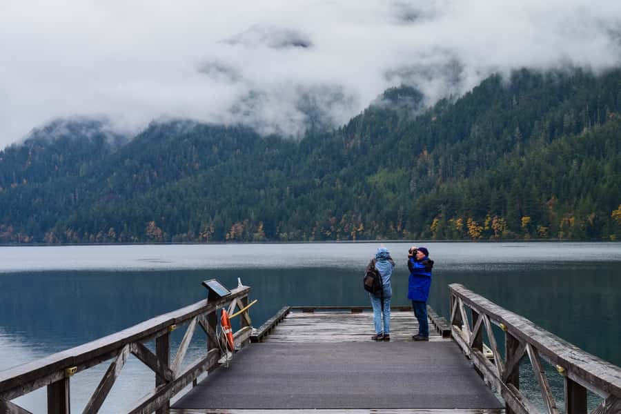 Olympic National Park: Sol Duc and Hurricane Ridge Tour - Lake Crescent gives the morning a quieter rhythm