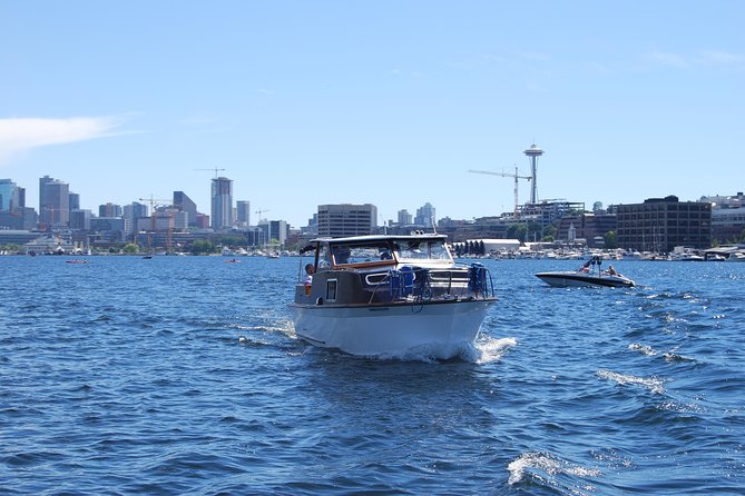 One-Hour Private Seattle Sightseeing Cruise - BYOB! - Starting at North Lake Union