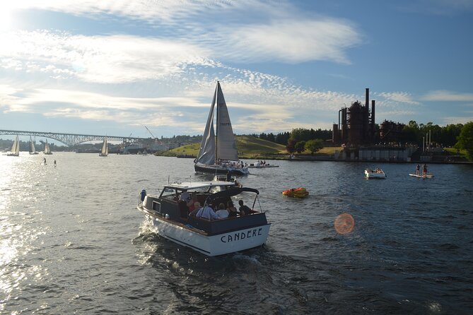 One-Hour Private Seattle Sightseeing Cruise - BYOB! - BYOB, Drinks, and Small Picnics
