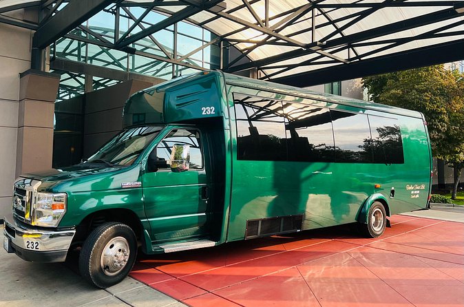 One-Way Transfer: SeaTac Airport Hotels to Seattle Piers 66 & 91 - Five departure times between 9:00 AM and 12:15 PM
