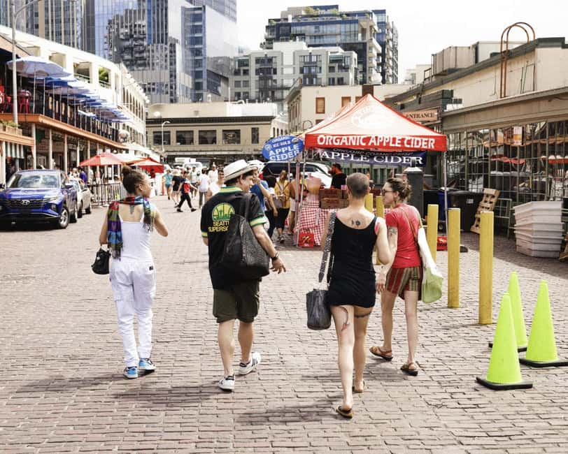 Pike Place Market: Meet the Market - Food and Fun Tour - Meeting at The Crumpet Shop