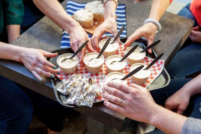Pike Place Market Tasting Tour - What the guides add to the walk