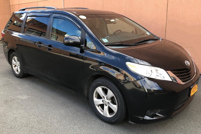 Private Arrival Transfer from Seattle Tacoma Airport SEA - A simple ride from SEA to your hotel