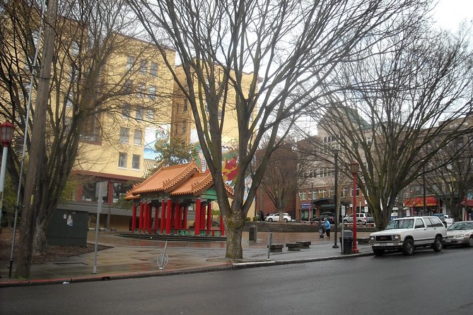 Queen Anne True Crime Tour - Pioneer Square: old Seattle, vice, and underground stories