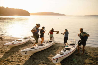 San Juan Island: Full Day Kayaking Tour with Lunch