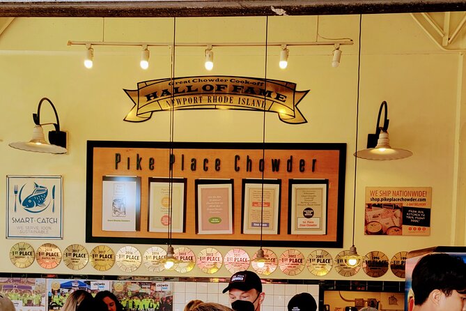 Savor the Sea: Guided Seafood Tasting at Pike Place Ma - Crab, shrimp, and live seafood