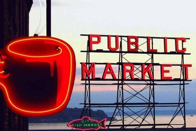 Seattle Cruise Excursion: Private Grand City Tour - Sports, working waterfront, and public art