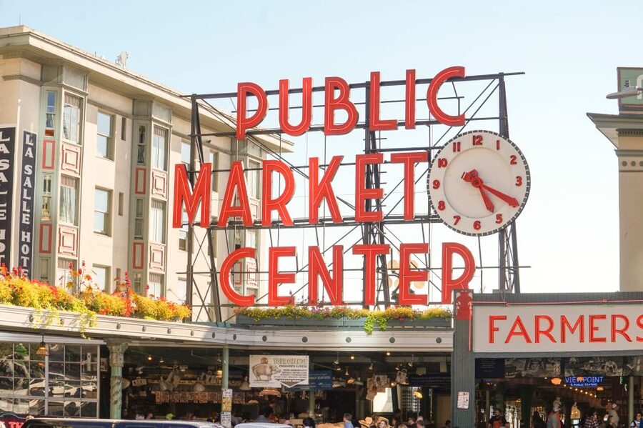 Seattle: Cruise Port City Sightseeing Tour - Ballard Locks, one of the tour’s best stops