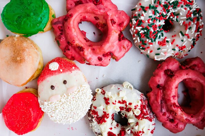 Seattle Holiday Donut Adventure & Walking Food Tour - Key points at a glance