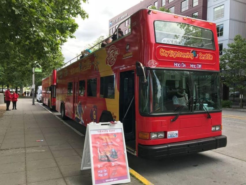 Seattle: Hop-on Hop-off Bus Tour and Sky View Observatory - Sky View Observatory at 275 meters