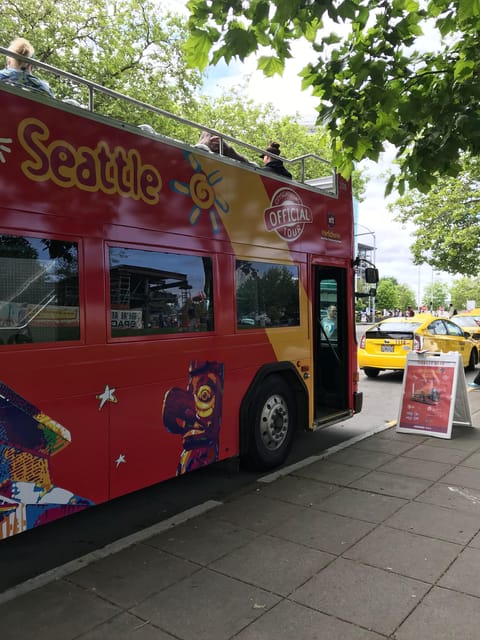 Seattle: Hop-on Hop-off Bus Tour and Sky View Observatory - A sensible one-day plan