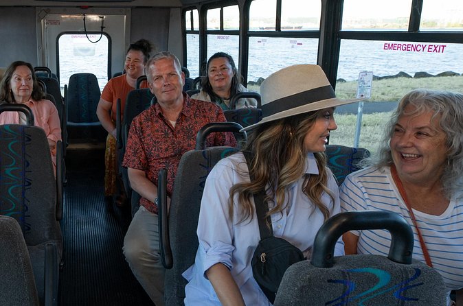 Seattle Land and Sea Tour Experience - Waterfront time, lunch, and the Argosy boat