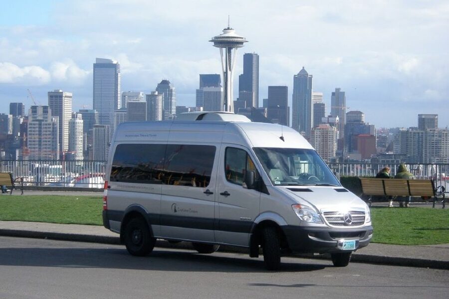 Seattle: Mount Rainier Park All-Inclusive Small Group Tour - The early pickup from Seattle