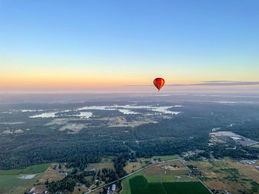 Seattle: Mt. Rainier Sunset Balloon Ride with Champagne - What makes this sunset balloon ride special