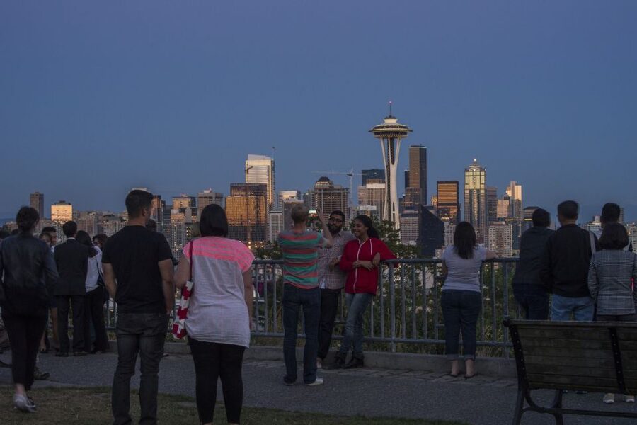 Seattle: Night Tour with Local Guide - Alki Beach: the tour’s main viewpoint