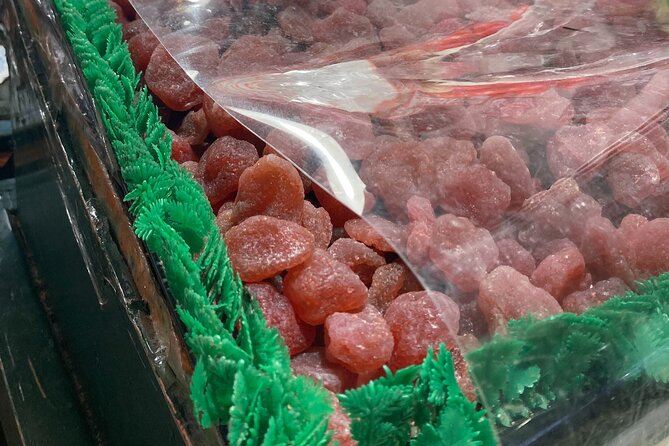 Seattle Pike Market Food Tour with 8 Authentic & Local Tastings - The Seattle Dog and the secret dish