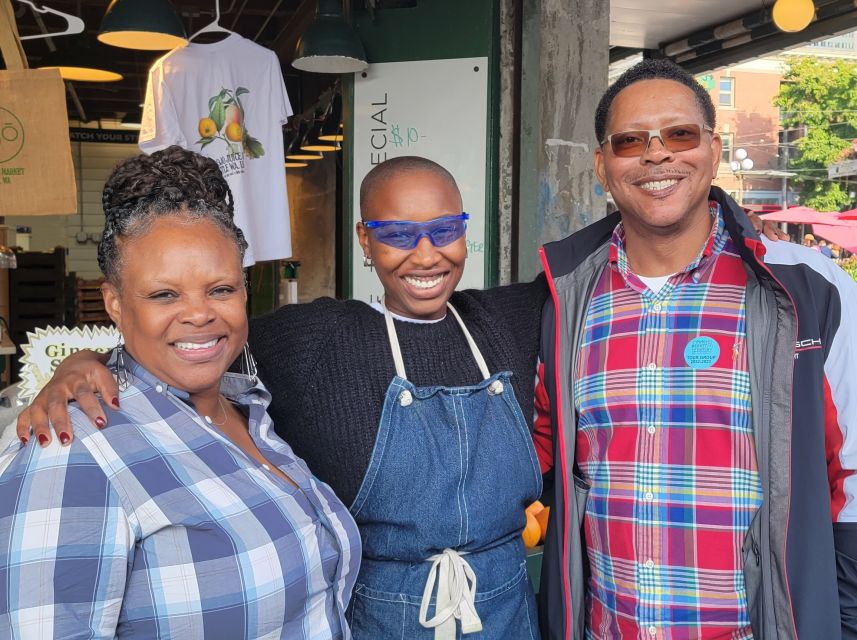 Seattle: Pike Place Market Seafood Tasting Tour - Smoked scallops at the original fish vendor