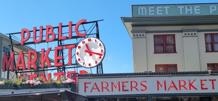 Seattle: Pike Place Market Seafood Tasting Tour - Chowder, oysters, crab, tuna, and more