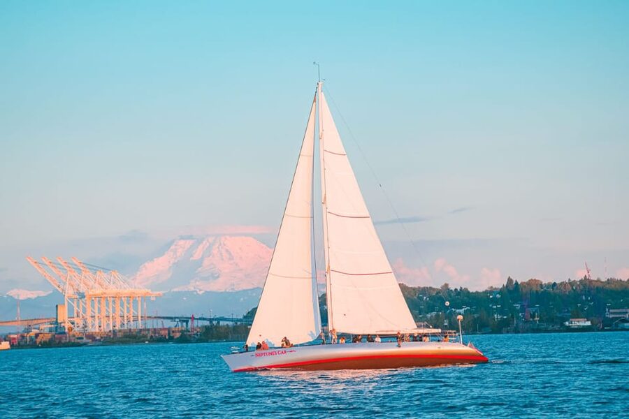 Seattle: Sailing Cruise - When the sails go up